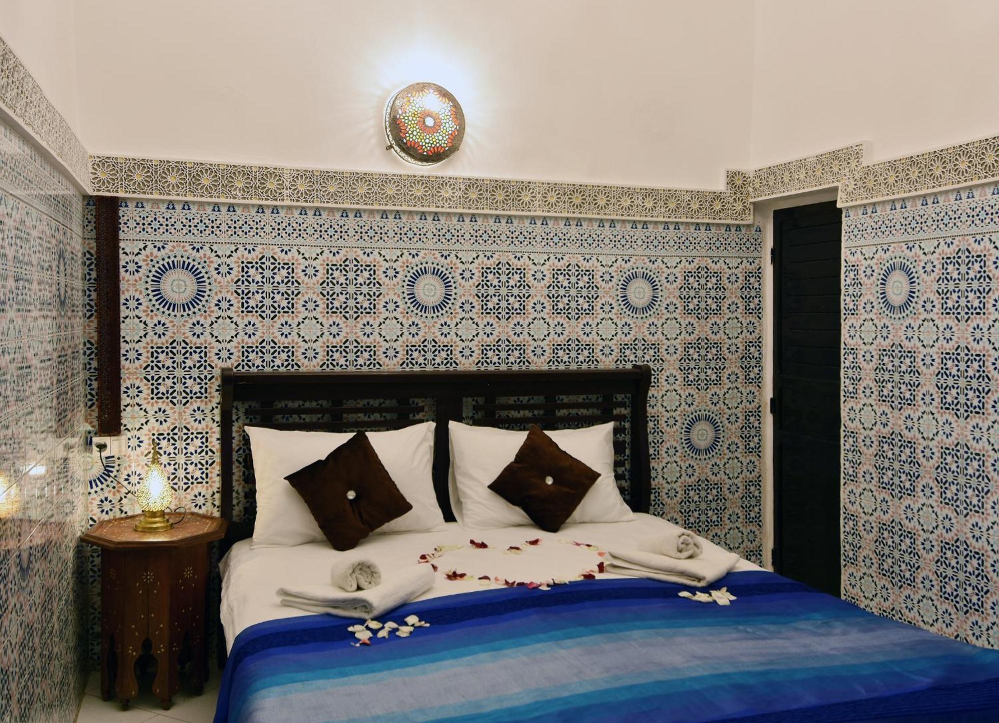 Dar Aya Fes Hotel Bagian luar foto